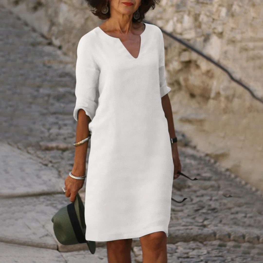 Silvia | Vestido Timeless con cuello en V - Image 4