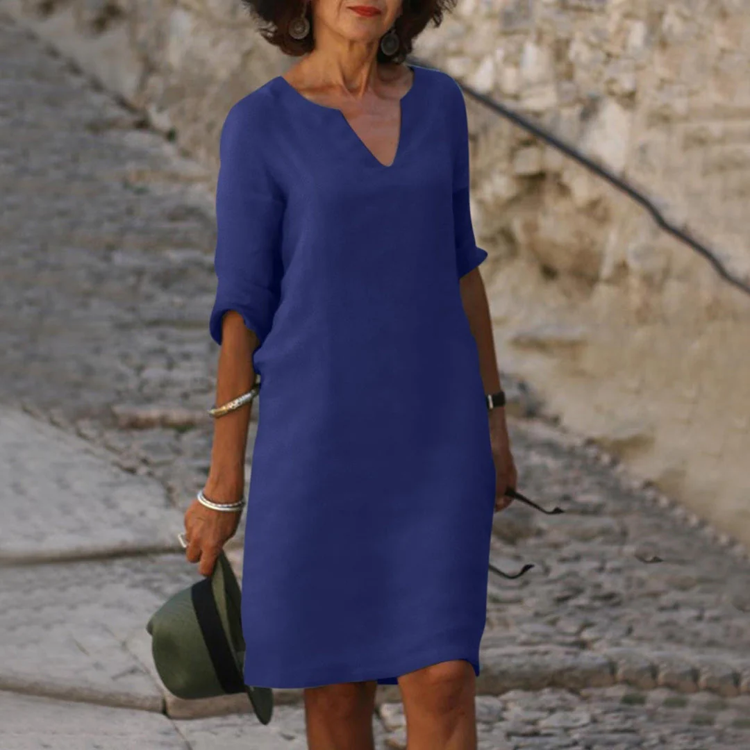 Silvia | Vestido Timeless con cuello en V - Image 9